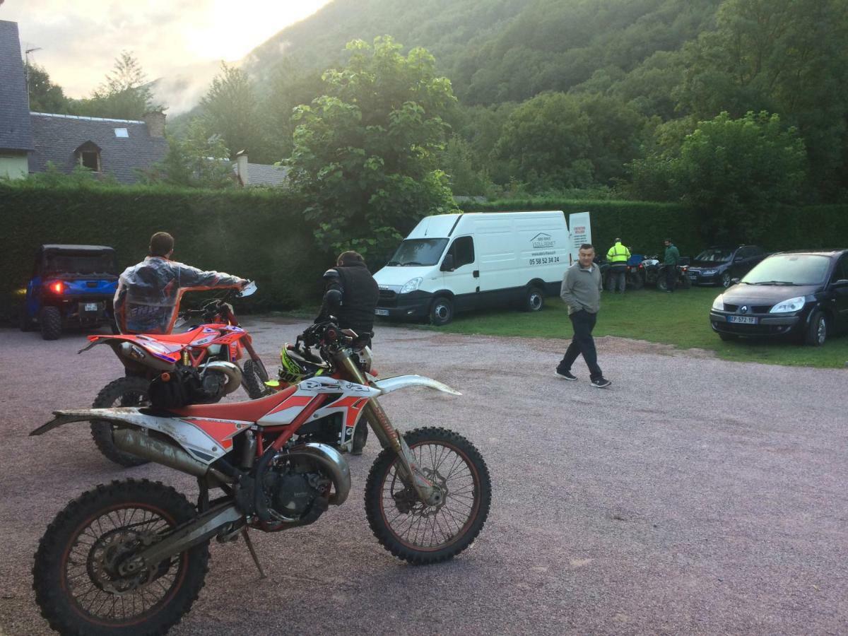 Hostal Talabart Les Eksteriør bilde